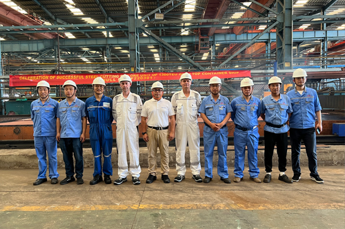 三福首制1300TEU雙燃料(甲醇)集裝箱船開工建造