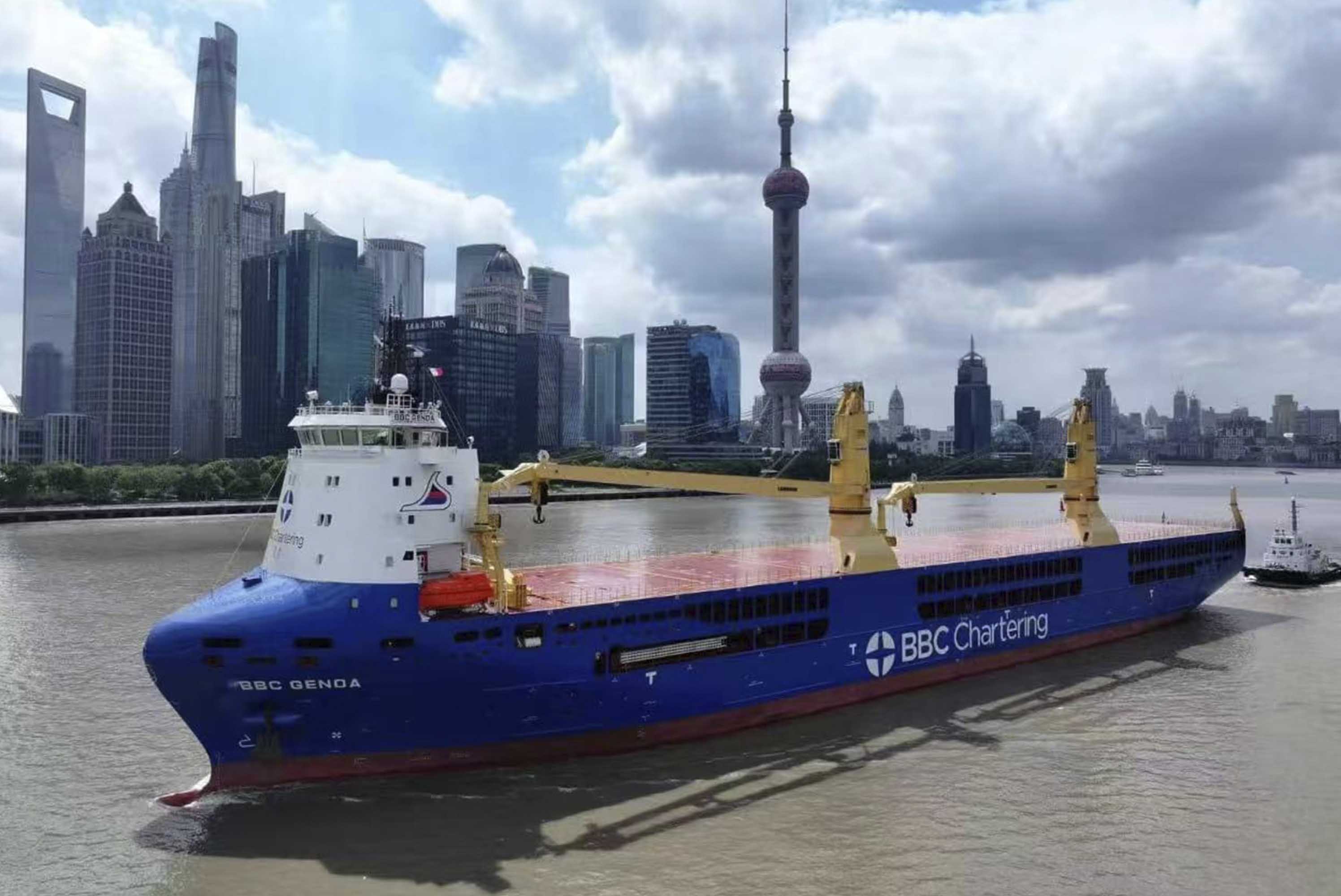 11000DWT;